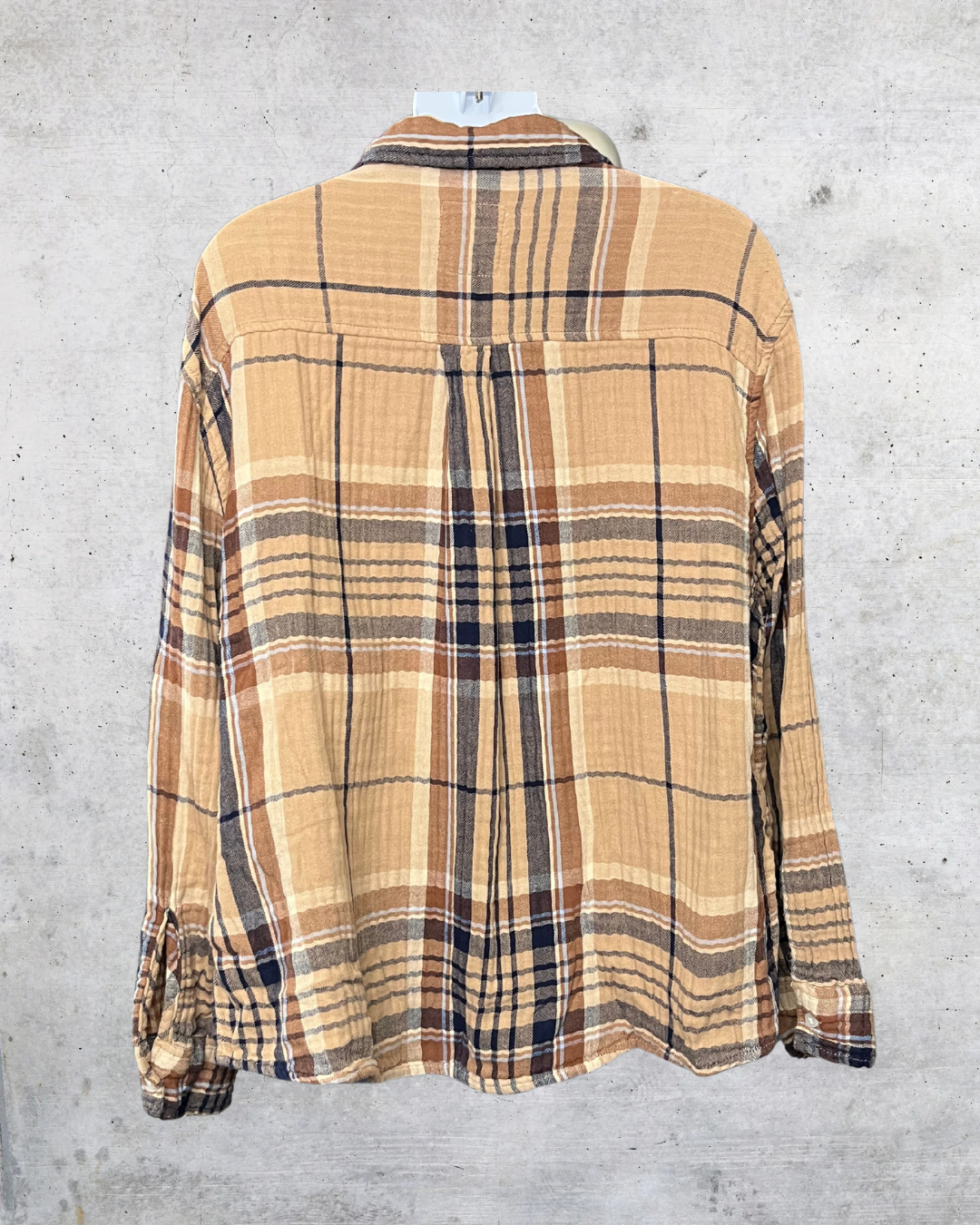 Aerie Cozy Crinkle Plaid Button-Up – Large