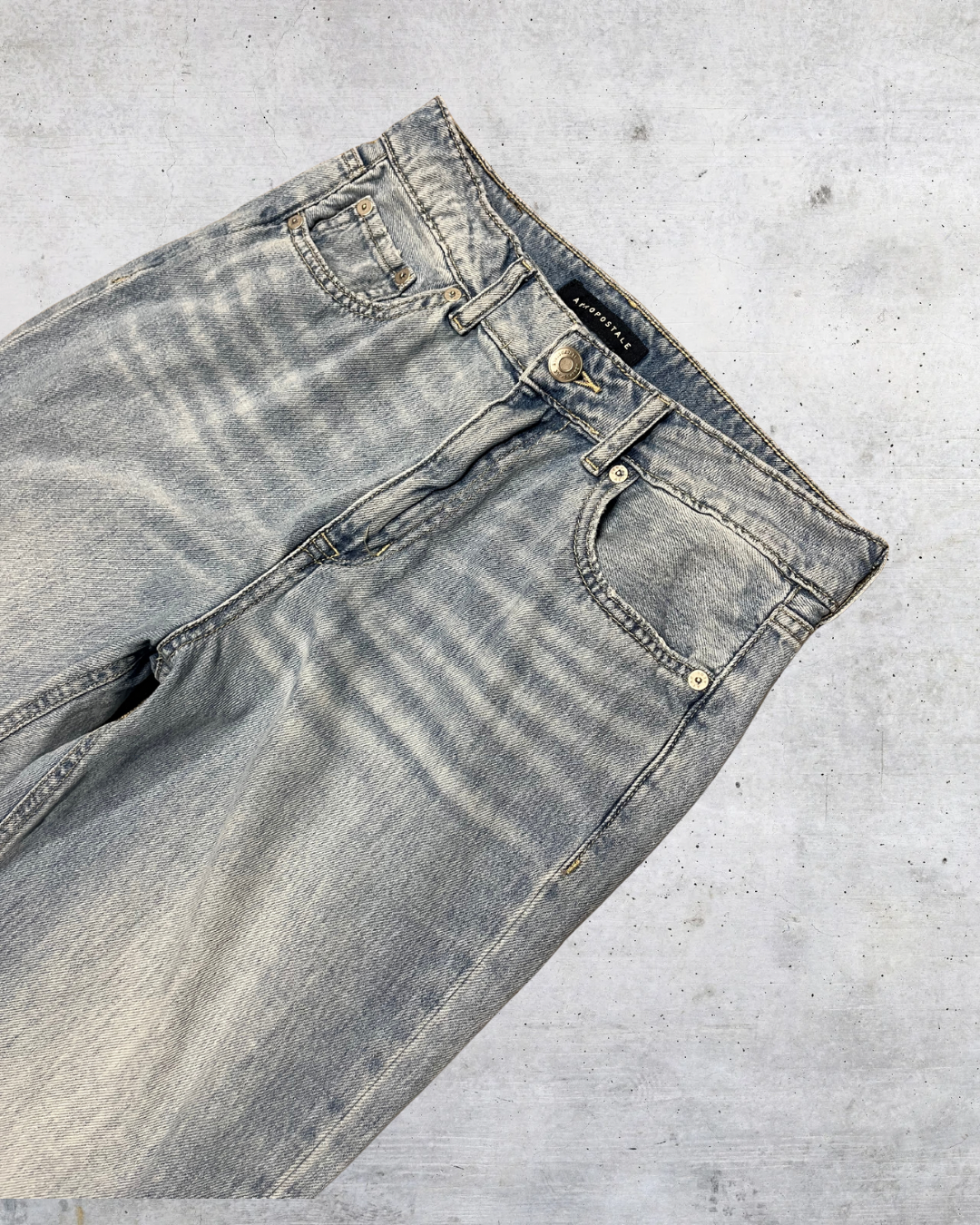 Aéropostale High-Rise Wide-Leg Jeans - Size 8