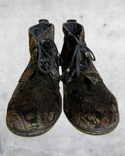 Vintage 90s Soft Style Paisley Tapestry Boots — Size 9