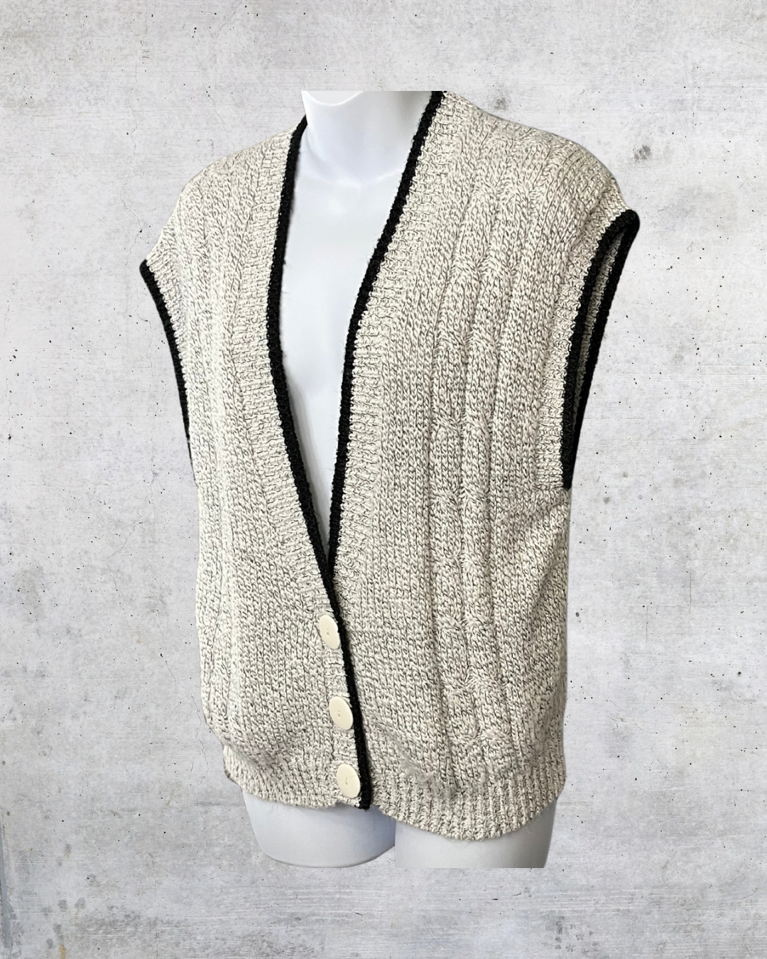 OHI Chunky Knit Sweater Vest – Large
