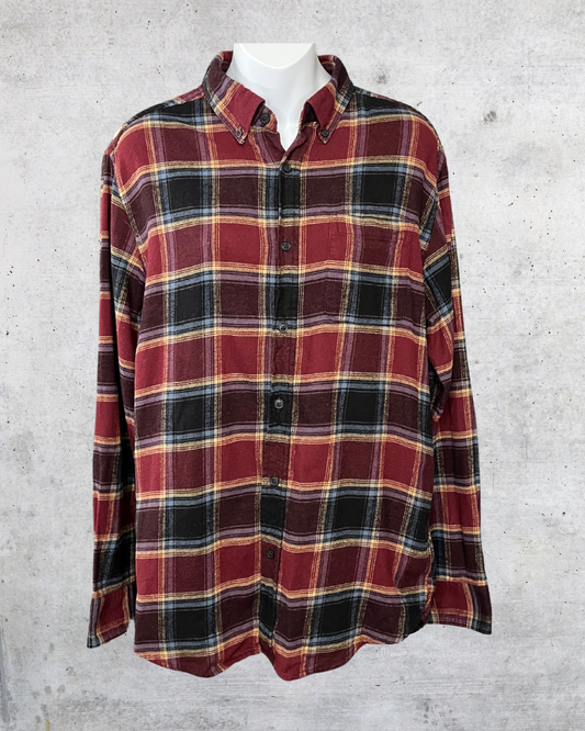 Classic Red & Black Plaid Button-Down Shirt - Medium