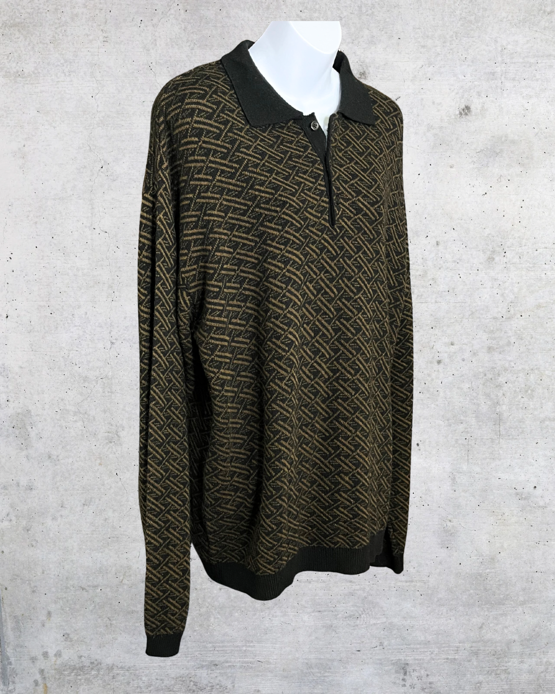 Vintage Untied Textured Knit Pullover with Collar - XL