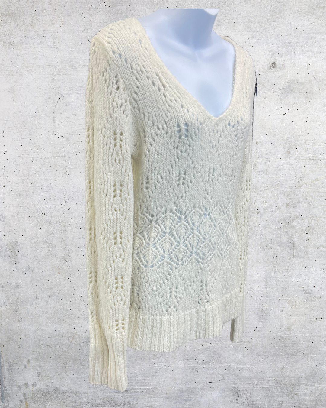 Duck Head Cream Open Knit V-Neck Sweater -Large