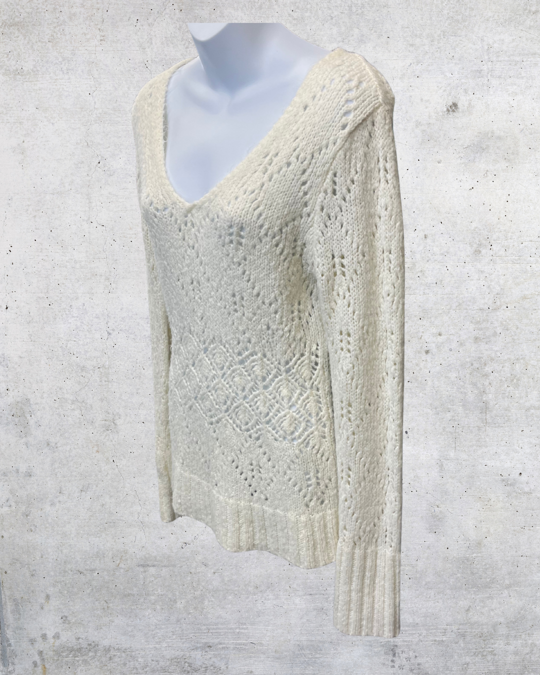 Duck Head Cream Open Knit V-Neck Sweater -Large