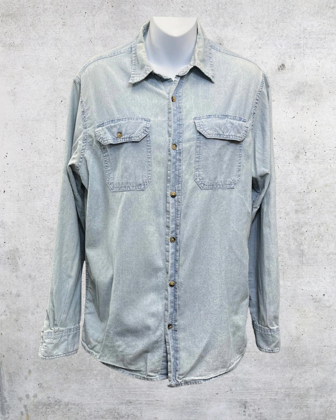Wrangler Light Wash Denim Button-Up Shirt - Small