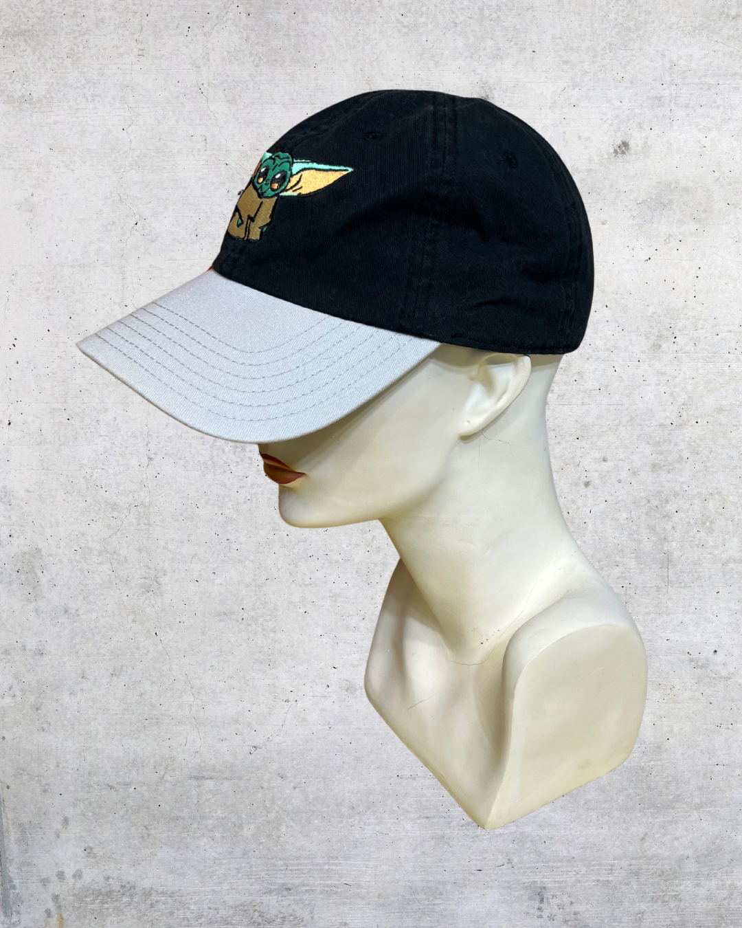 Star Wars Grogu (Baby Yoda) Embroidered Dad Hat