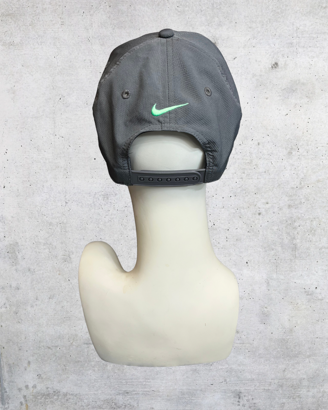 Nike Golf Gray Snapback Cap with Neon Green Swoosh