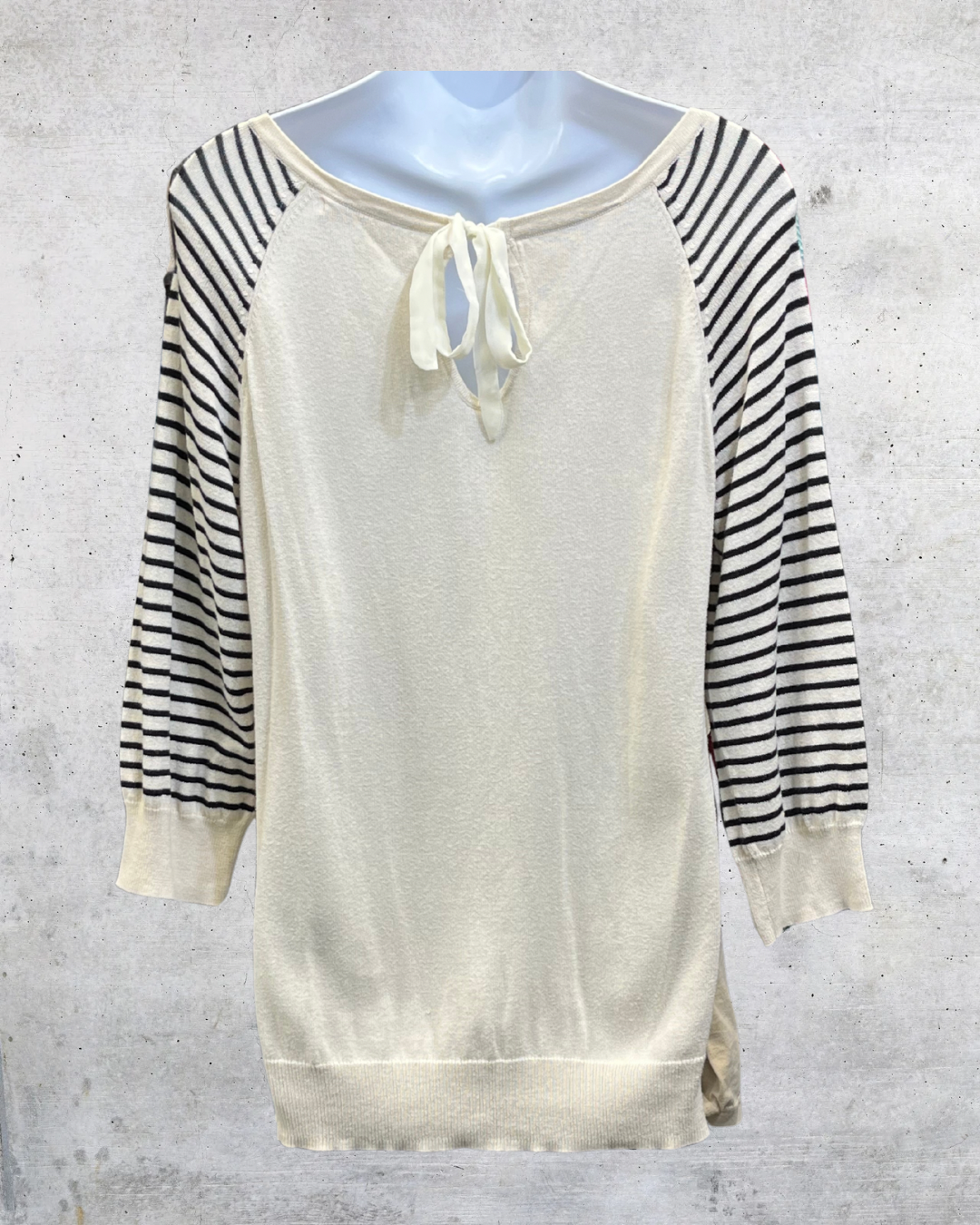 Lauren Conrad Bow Print Raglan Knit Top - Large