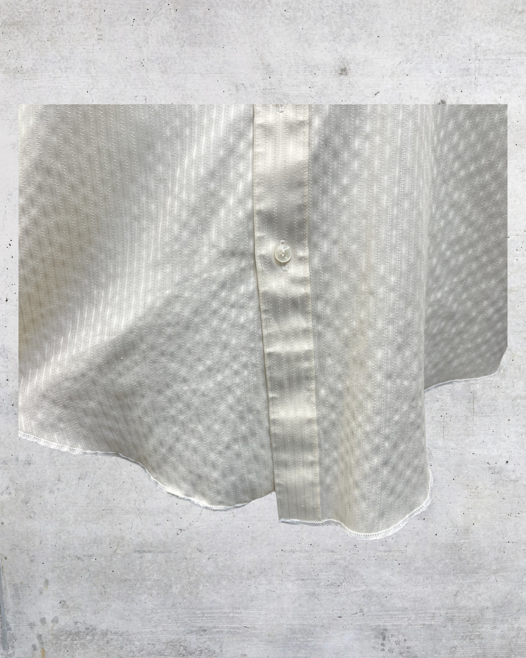 Vintage Van Heusen Ivory Textured Short Sleeve Button Up - Large