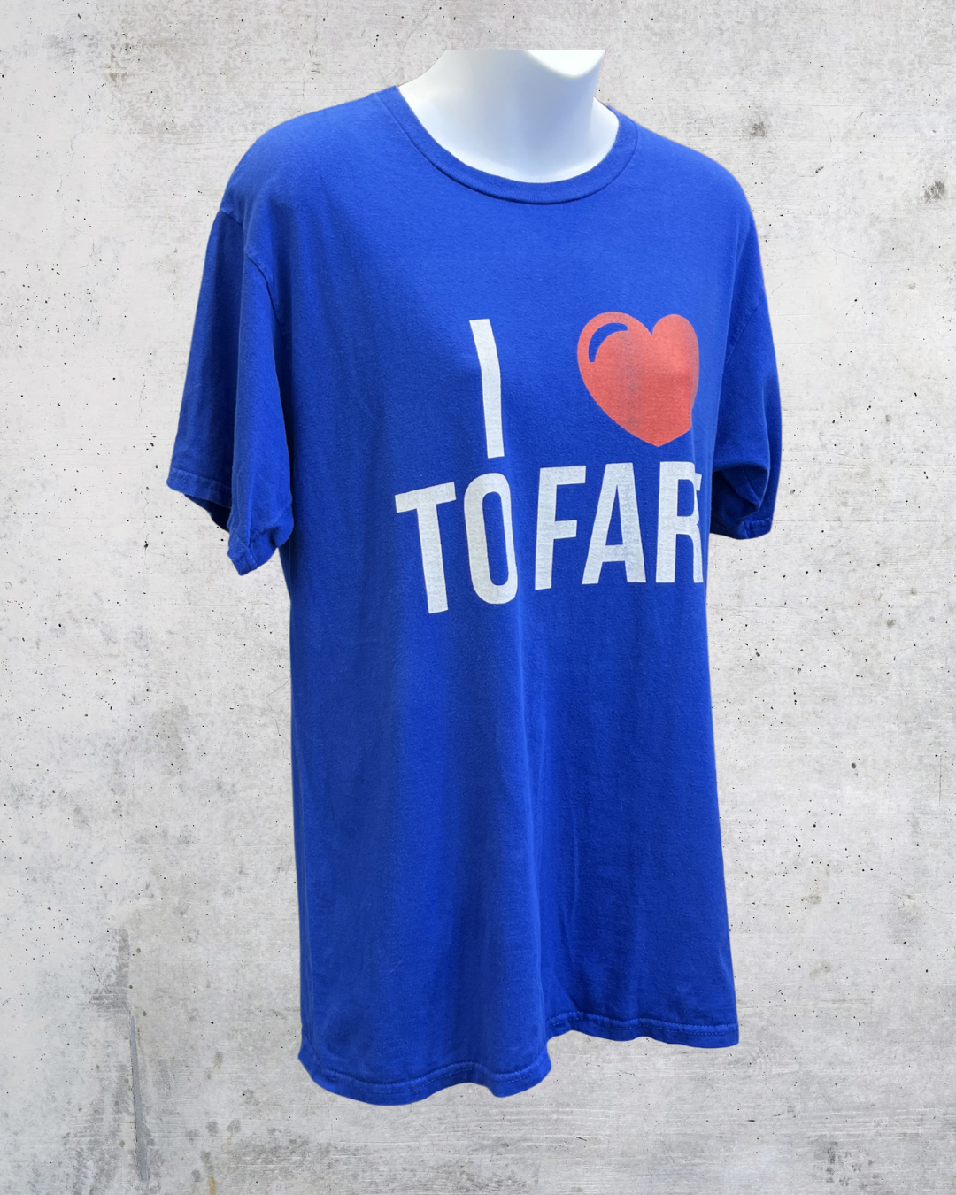 I Heart to Fart Funny Graphic Tee - Medium