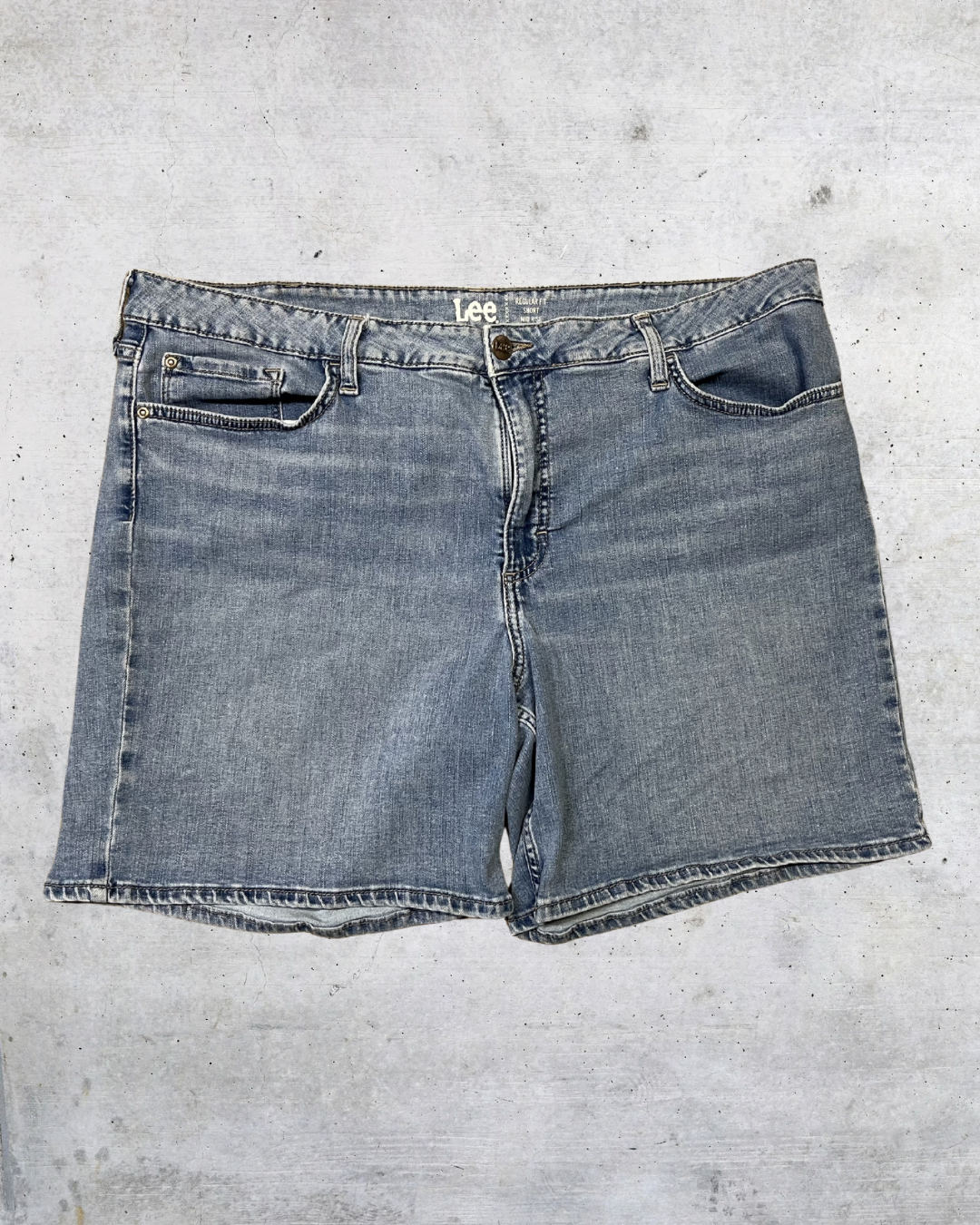 Lee Mid Rise Denim Shorts - Size 20