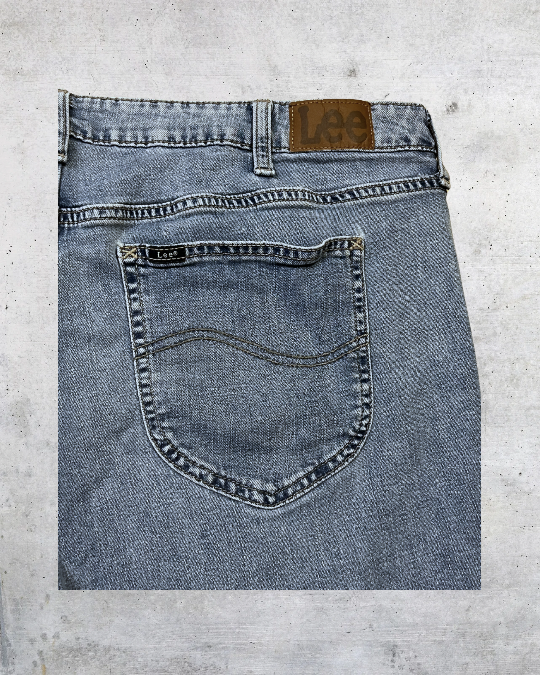 Lee Mid Rise Denim Shorts - Size 20
