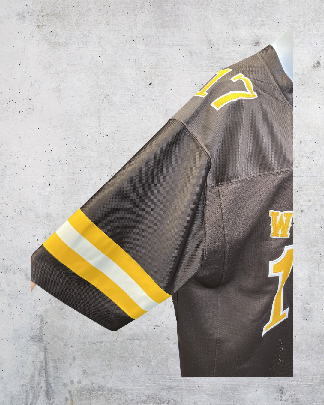 The Retro Brand Wyoming Cowboys Allen #17 Football Jersey - XXL