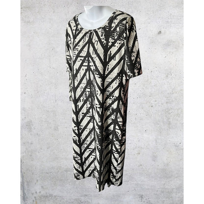 Graphic Leaf Print Dress
